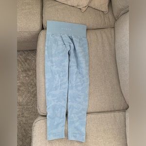 NVGTN Icy Blue Camo Seamless Leggings size SMALL- worn once, like new